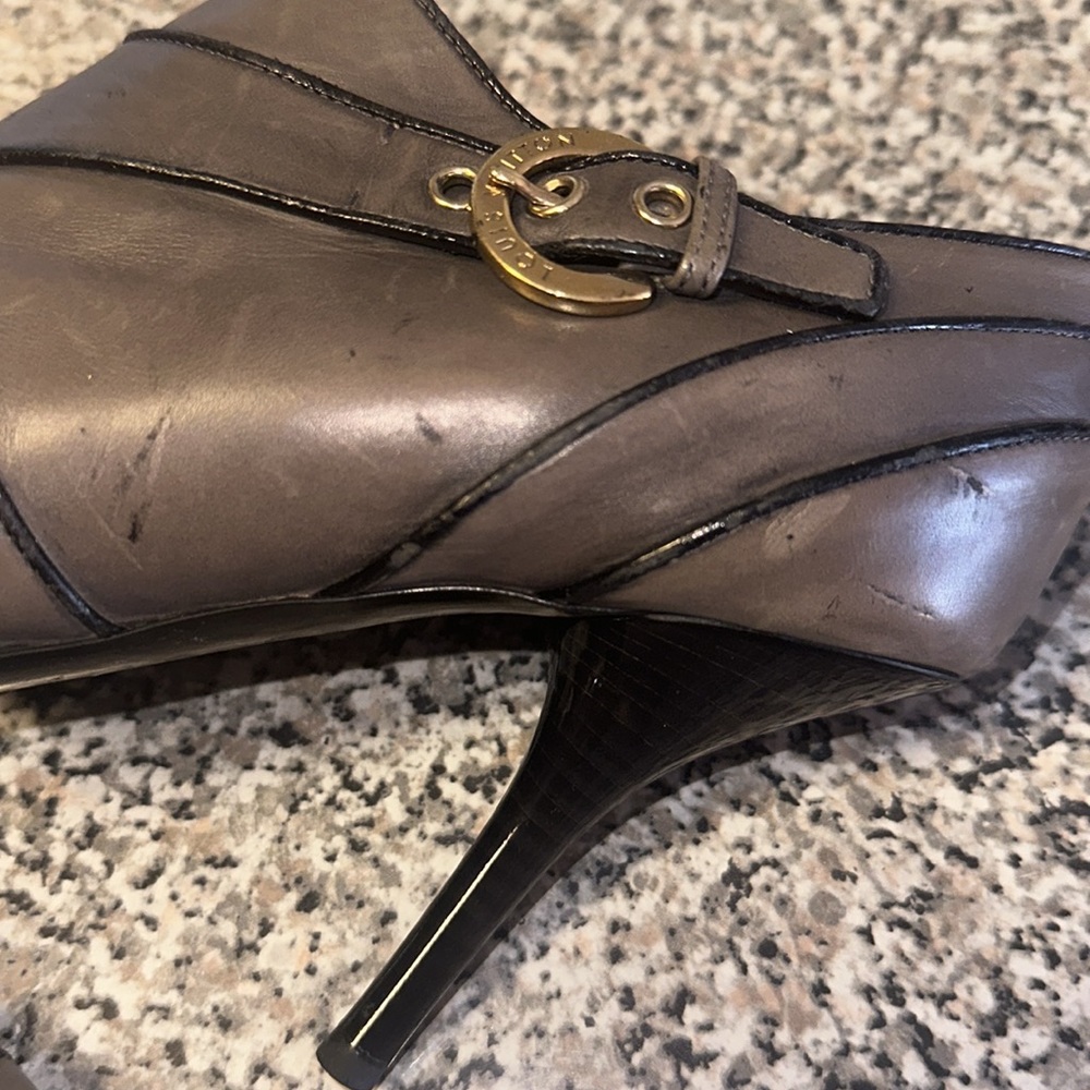 Louis Vuitton Peep Toe Booties EU 37 - Picture 14 of 16
